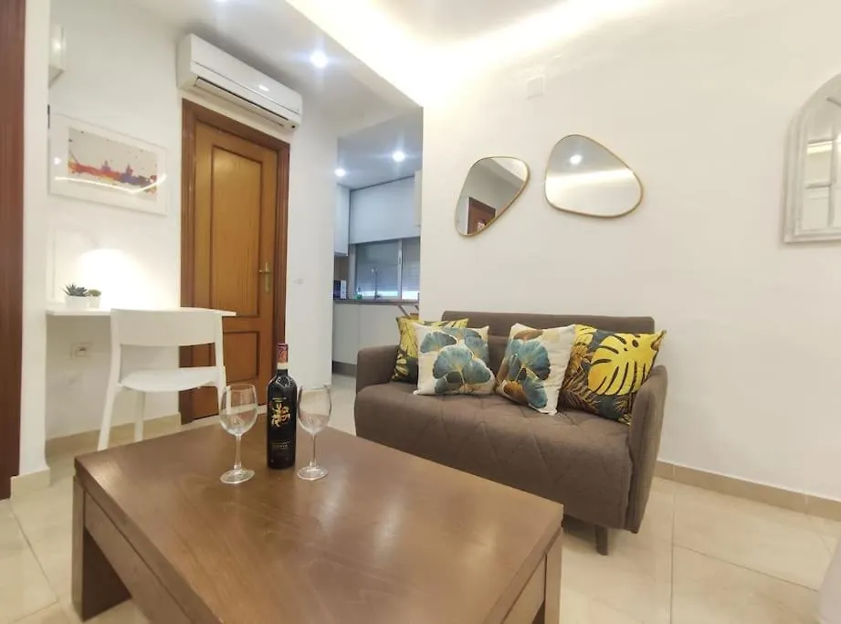 Menendez Pelayo 55 Apartment Seville 0*,